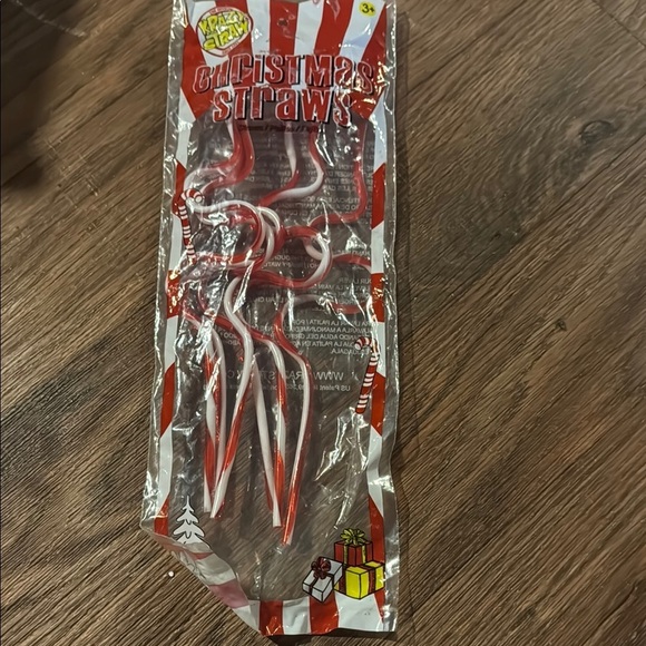 Red and White Christmas Straws - Picture 1 of 2